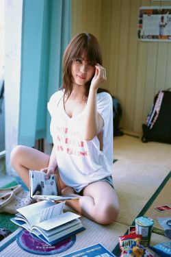 舌头在小缝里滑动的感觉